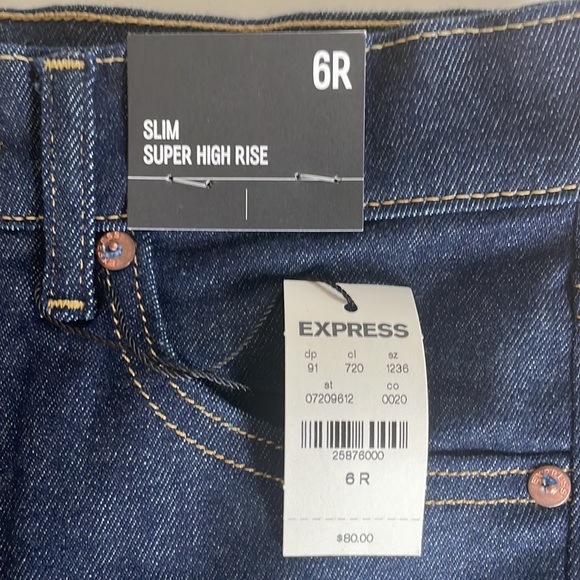 Express Super High Waisted Dark Wash Slim Jeans in Size 6R - Picture 6 of 6